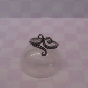 Silver Octopus Tentacle Wrap Ring - Size 8